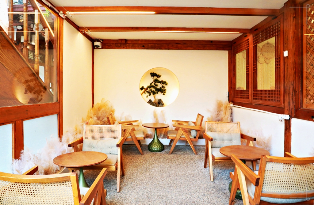 전주 한옥마을 카페 이르리 방문 후기